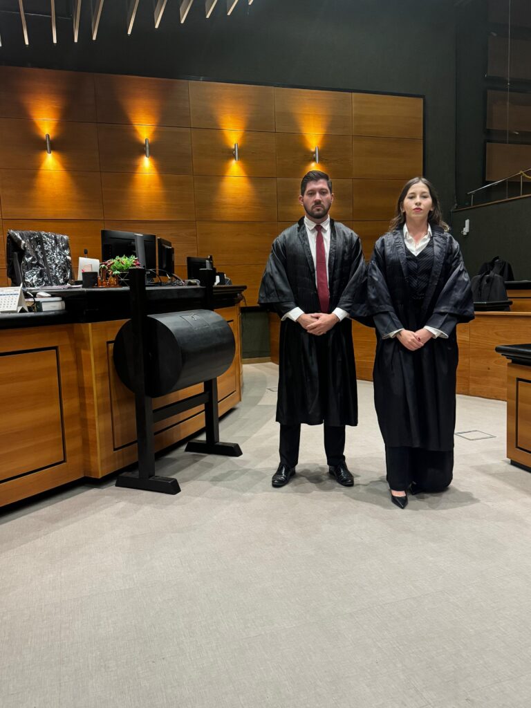 99d3c2e2-cc82-4e3d-aba9-7d3f95edc5e5-768x1024 Filha que ateou fogo na própria mãe é condenada em caso que chocou Varre-Sai