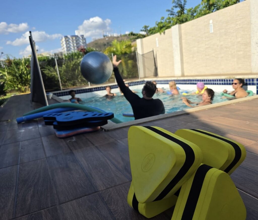 d3d15e0f-98a2-4a69-b18b-6ea618de8d48-1024x875 AMI abre novas vagas para hidroterapia gratuita em Itaperuna